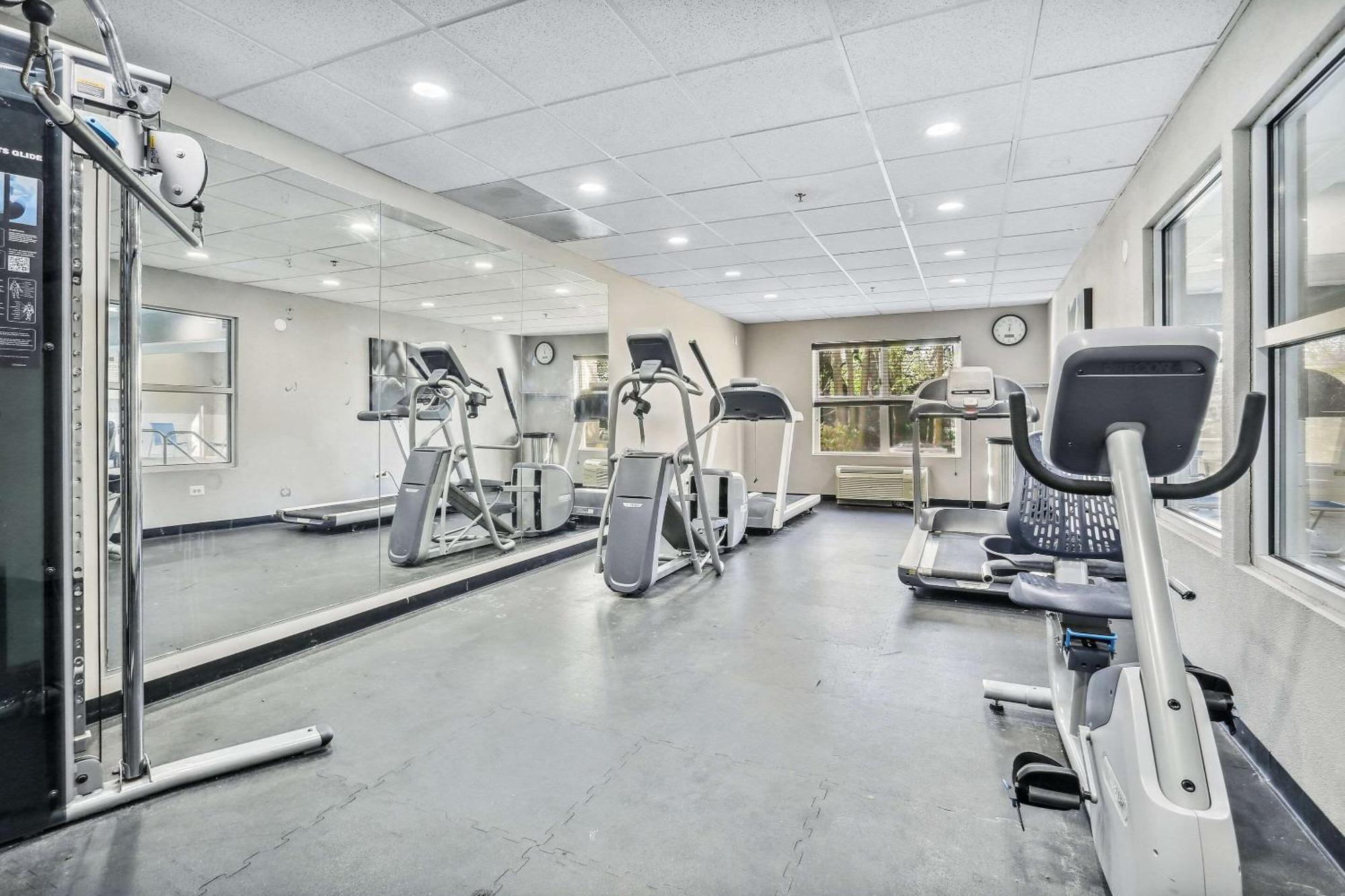 Country Inn & Suites By Radisson, Chicago O'Hare South, Il Bensenville Exteriör bild